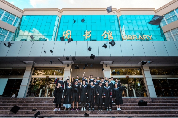 物理2.jpg 41d88119bc1a88ad39f73be5bf3f526c.jpg