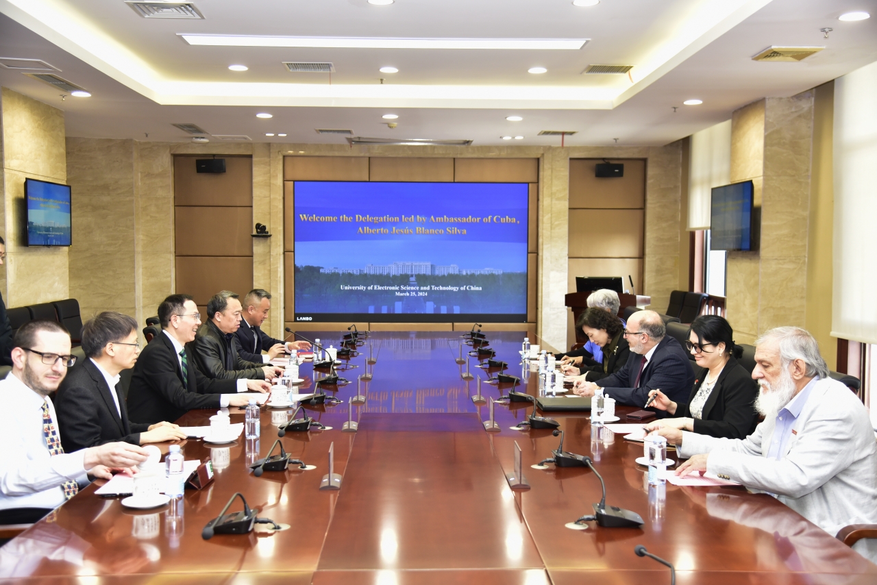 Alberto Blanco Silva, Cuban Ambassador to China Visited UESTC-University of  Electronic Science and Technology of China